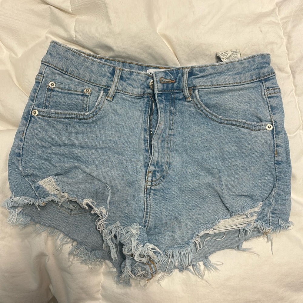 Zara Jean shorts size 4 us